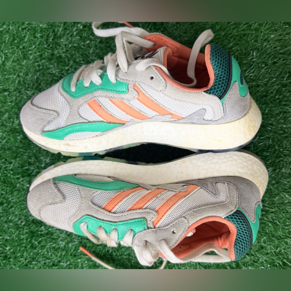Adidas
(GS) adidas Tresc Run J‎ 'White Bliss Coral' EF7650 Size 6.5 - Picture 5 of 9